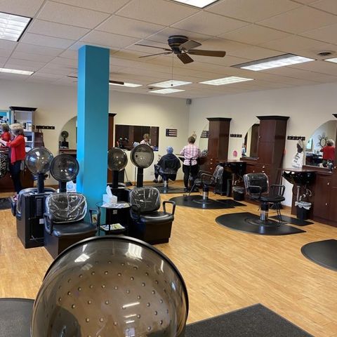 Sterling Beauty Salon, beauty salon in Austin, MN